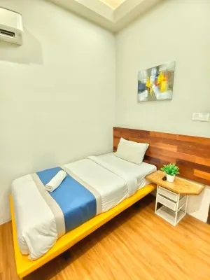 Riverbank Hotel by MRVJ BUSINESS Photos