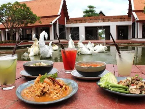 Sukhothai Heritage Resort Dining Photos