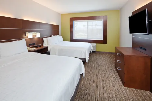 Holiday Inn Express & Suites Rancho Mirage - Palm Spgs Area Rooms Photos