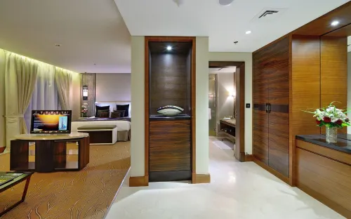 The Tower Plaza Hotel Dubai Photos