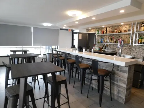 Hotel 10 Extended Stay Leisure & Recreation Photos