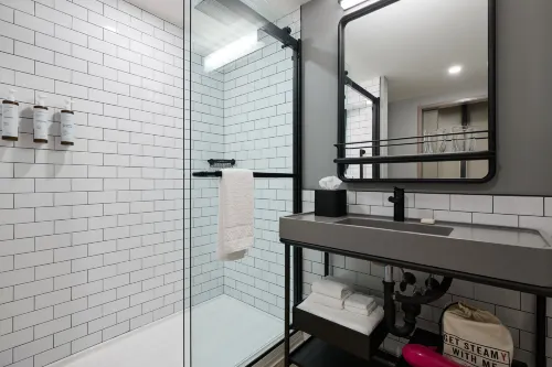 Moxy Charleston Downtown Chambres Photos