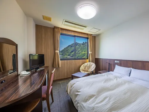 Hotel Nami Camere Photos