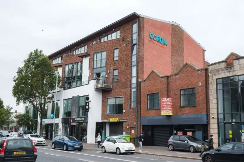 Cordia Serviced Apartments - Free on-Site Parking Dekat Hotel Photos