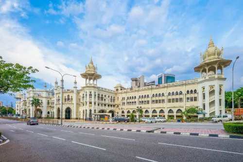 BRYQS Hotel KL Sentral بالقرب من الفندق Photos