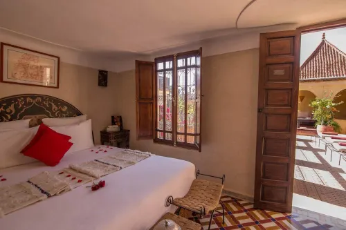 Riad Samsli Photos