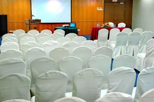 Grand Darul Makmur Hotel Kuantan Business Facilities Photos