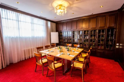 Sachsenwald Hotel Reinbek Business Photos