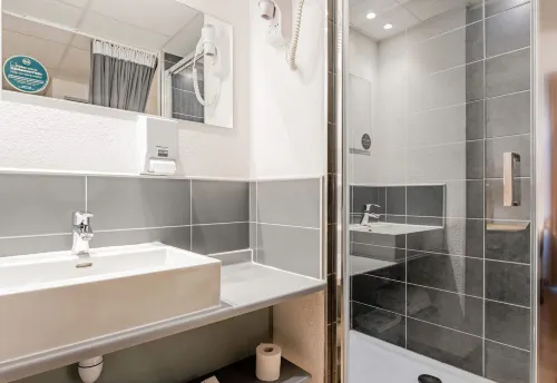 B&B Hotel Béthune Bruay-La-Buissière Chambres Photos