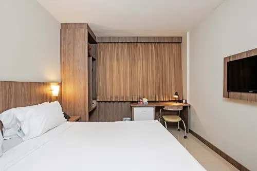 Slim Curitiba Av Das Torres Chambres Photos