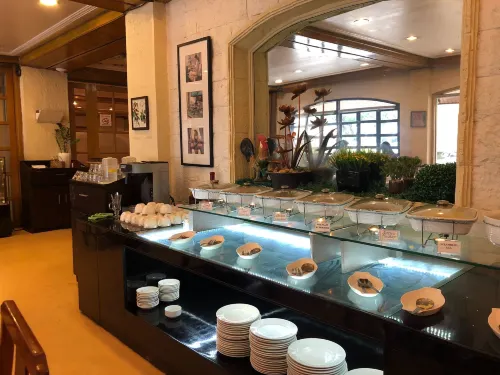 Aloha Hotel Roxas Boulevard Manila Restauration Photos