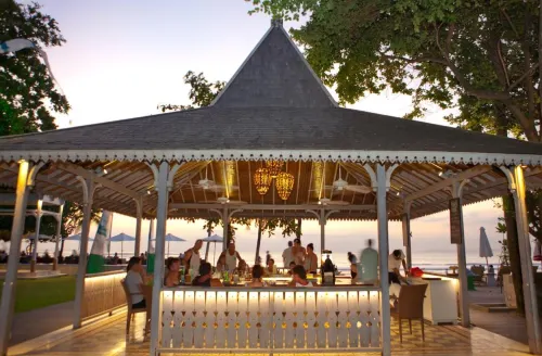Bali Garden Beach Resort Рядом с отелем Photos