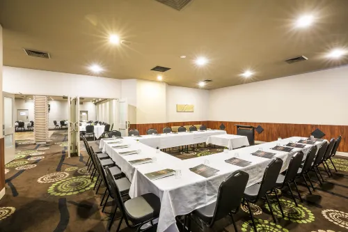 Nightcap at Waltzing Matilda Hotel Business Facilities Photos