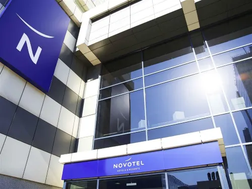 Novotel Poznan Centrum Exterior Photos