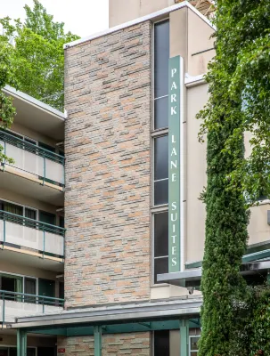Park Lane Suites & Inn Exterior Photos