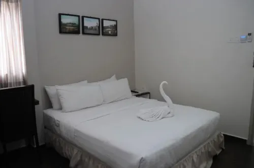 Luscious Hotel Photos