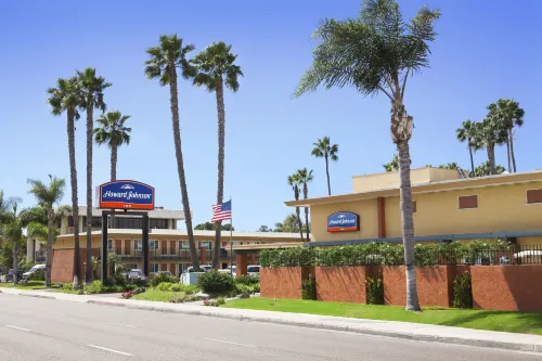 Days Inn by Wyndham Woodland Esterni Photos