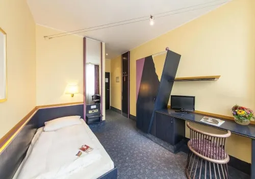 Hotel Mirage Düsseldorf-Neuss Rooms Photos