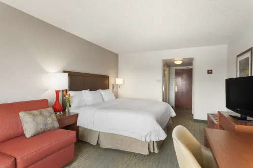 Hampton Inn & Suites Denver-Cherry Creek Rooms Photos