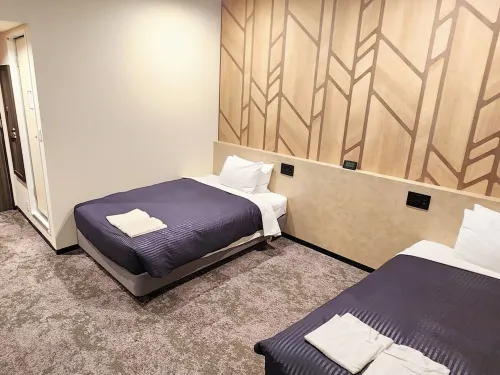 HOTEL LiVEMAX BUDGET Yokohama Tsurumi Zimmer Photos