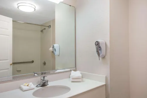 La Quinta Inn & Suites by Wyndham Ft. Lauderdale Plantation Camere Photos