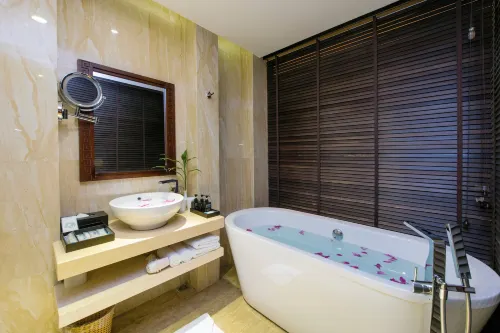 Khách sạn Royal Riverside Hội An Phòng Photos
