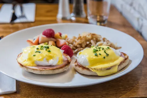 Doubletree by Hilton New York Times Square West Makanan Photos