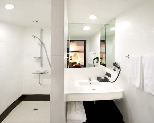 Park Inn by Radisson Leuven Photos