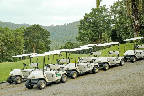 Tinidee Golf Resort at Phuket À proximité de l'hôtel Photos
