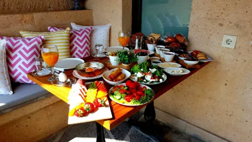 Maya Cave Dining Photos