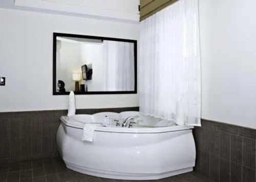 Sleep Inn & Suites Downtown Inner Harbor 객실 Photos