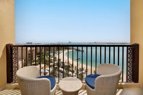 DoubleTree by Hilton Resort & Spa Marjan Island Kamar Photos