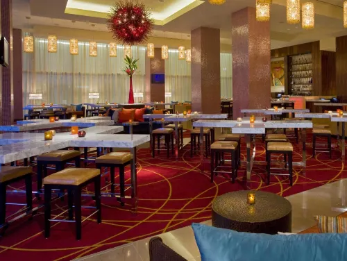 Grand Hyatt San Antonio River Walk Restauration Photos