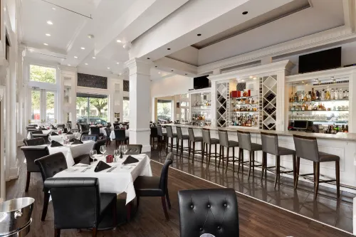 The Lafayette New Orleans by Kasa Leisure & Recreation Photos