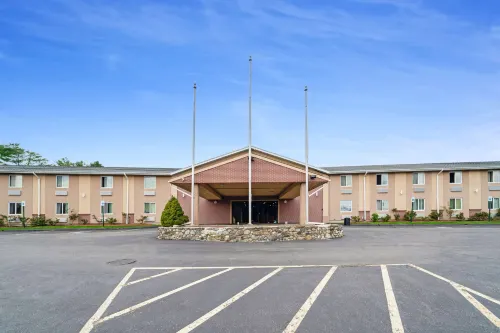 Americas Best Value Inn Foxboro Außen Photos