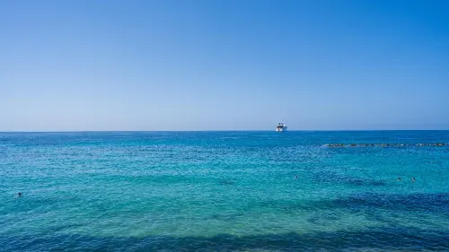 Paphos Gardens Holiday Resort Рядом с отелем Photos