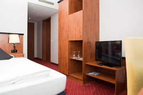 Amedia Frankfurt Russelsheim Trademark Collection by Wyndham Zimmer Photos