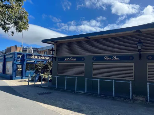 Southend Hotel Exterior Photos