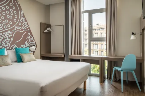 Ibis Styles Barcelona Centre Photos