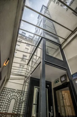 Hotel Chabrol Opera Exterior Photos