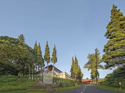 Grand Whiz Hotel Bromo Dekat Hotel Photos