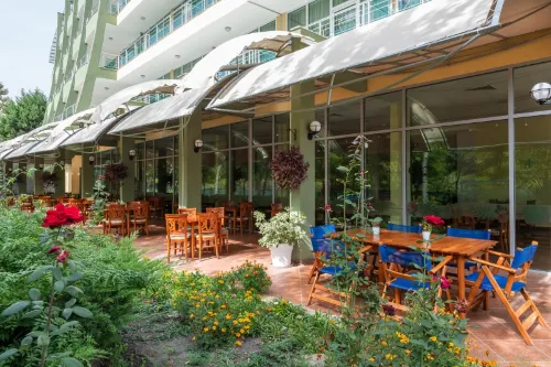 Ivana Palace Hotel - Free Parking Экстерьер Photos