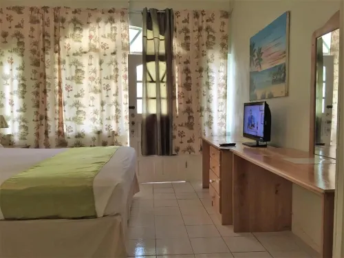 Fun Holiday Beach Resort Photos