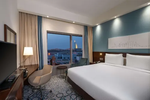 Hampton by Hilton Dubai Al Barsha Rooms Photos