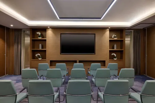 Courtyard Riyadh Northern Ring Road Business Facilities Photos