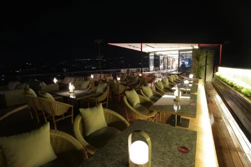 Creative RestArt Hotel by Damn I Love Indonesia تناول الطعام Photos