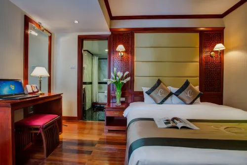 Conifer Boutique Hotel Rooms Photos