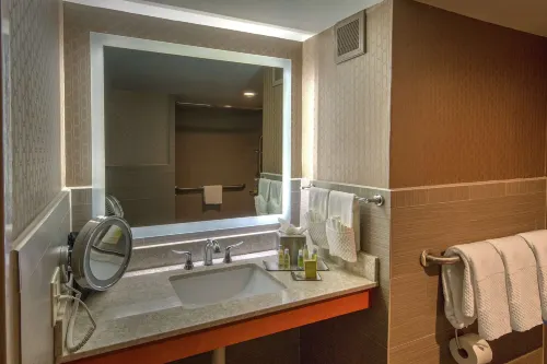 DoubleTree by Hilton Memphis Chambres Photos