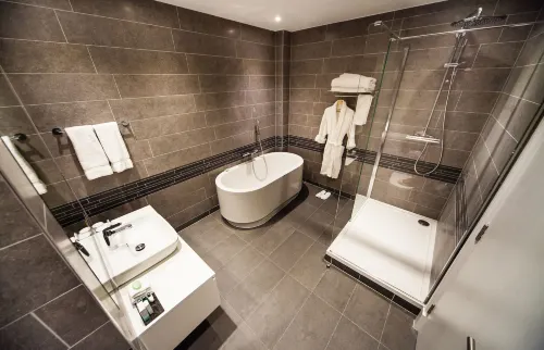 Crowne Plaza Leeds Photos