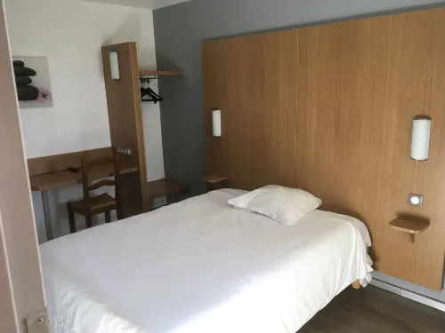 Hotel Bel Alp Manosque Rooms Photos